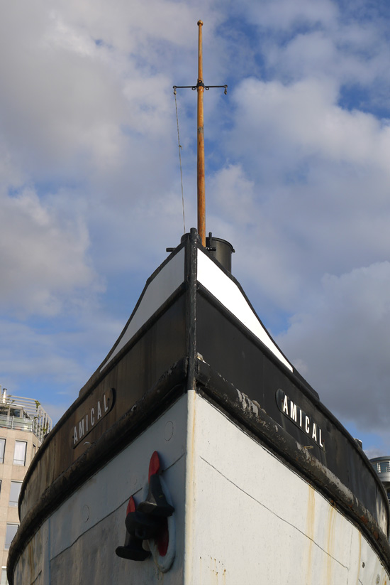 Antwerp, amical boat