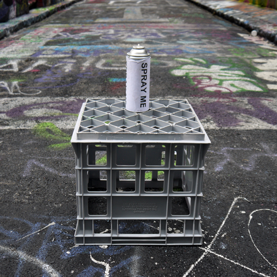 Melbourne, Hosier Lane, Spray me