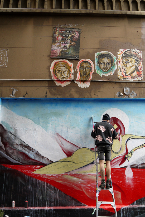 Melbourne, artist in Hosier Lane