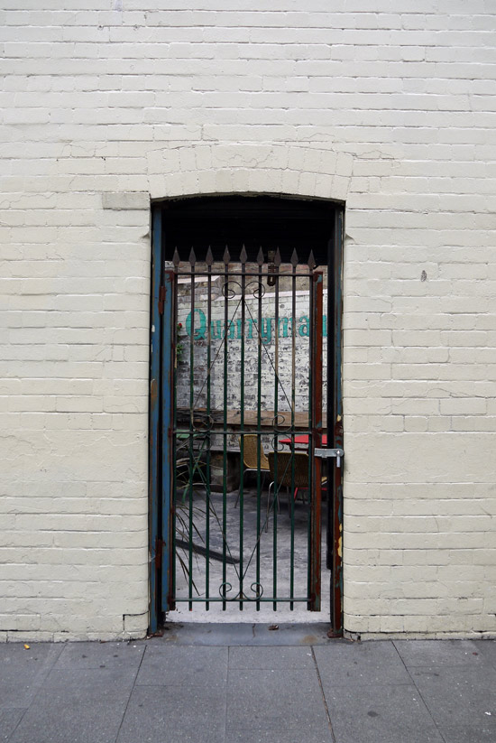 Sydney, Door at Pyrmont Bridge Rd