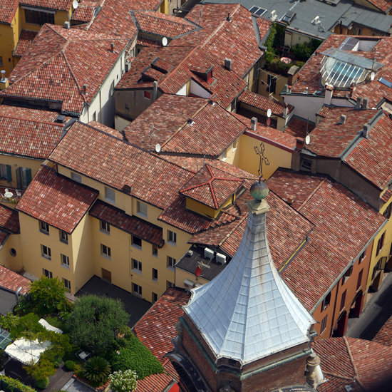 Bologna, view on the roofs from Ansinelli tower