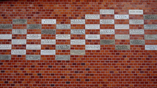 Krakow, Wawel donators wall