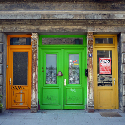 Hambourg, coloured doors