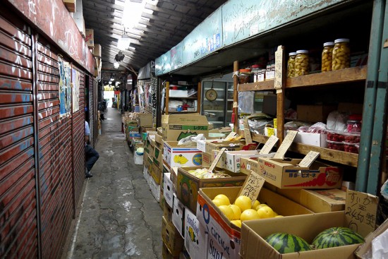 Fukuoka, small market alley