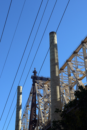 NYC 2012, Queensborough Bridge from Roosevelt Island