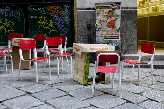 Palermo, kids chairs ondiscesa maccheronai