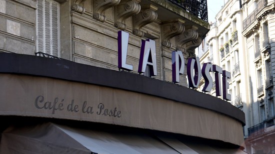 Typographies parisiennes, Café de la Poste, rue Marcadet